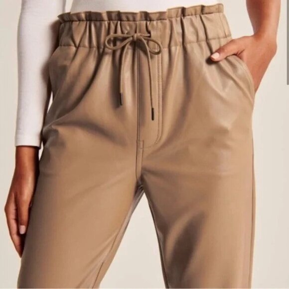 Abercrombie & Fitch faux leather joggers in Camel Beige and Size Medium - Picture 3 of 6